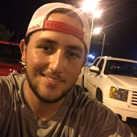 Meet your Posher, Chad - Picture 1 of 1